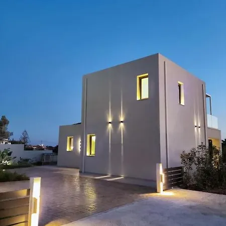 Erato - Elysian Villas, 2' Walk From The Villa *